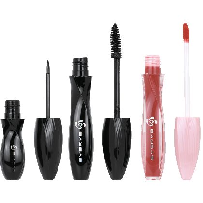 Eye kit with mascara, eyeliner and lip gloss